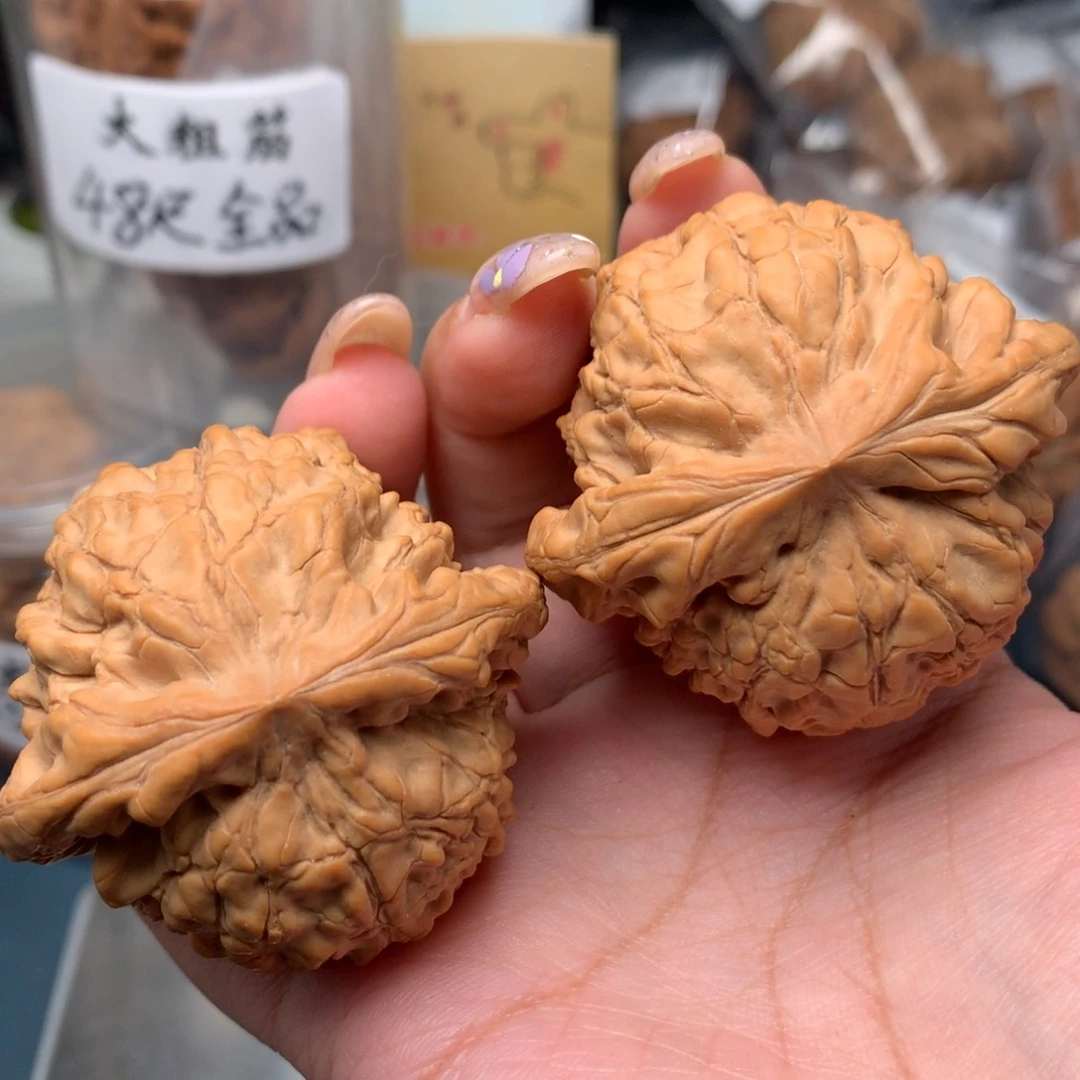 【闪购商品】桃核吊坠杨**?51.7-20148-003