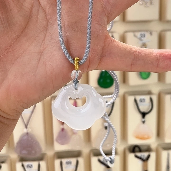 玛瑙/玉髓颈饰未镶嵌