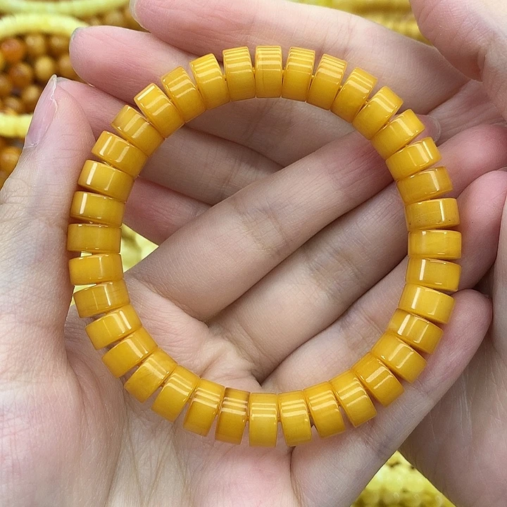 蜜蜡未镶嵌珠宝奇石