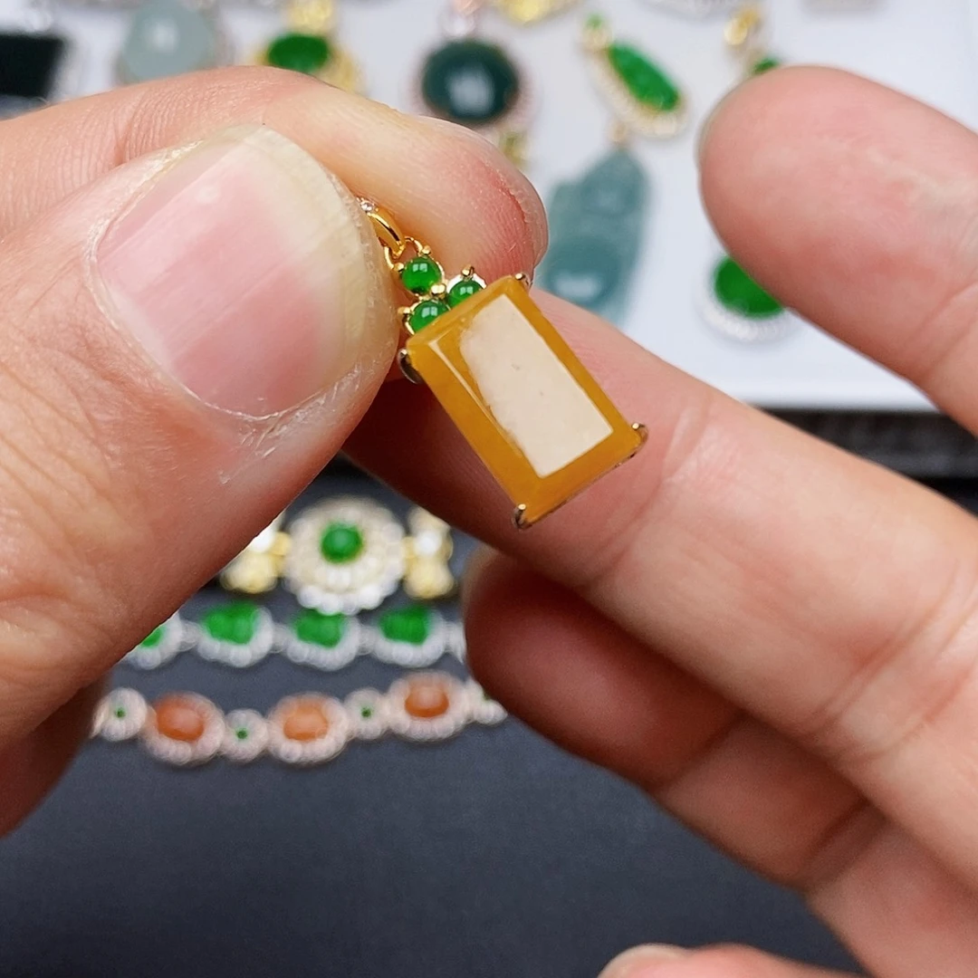 翡翠颈饰银S925镶嵌项链