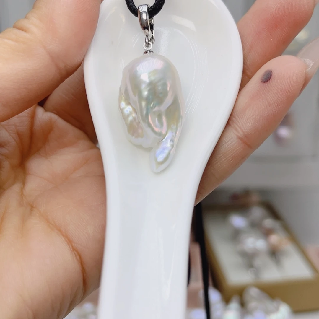 淡水珍珠未镶嵌颈饰