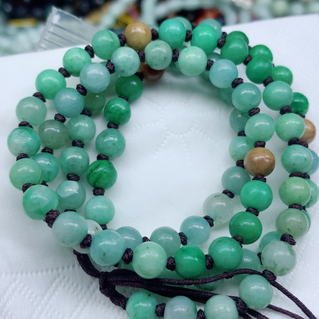 翡翠未镶嵌颈饰珠子翡翠