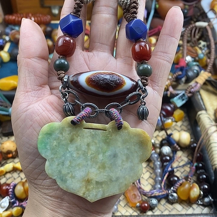 翡翠未镶嵌项链项链