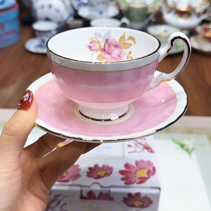 瓷片杯子杯子杯子水杯杯子水杯