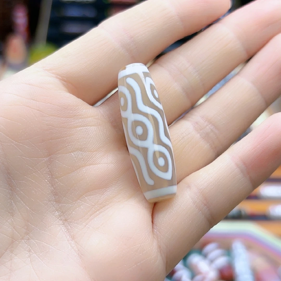 玛瑙/玉髓颈饰未镶嵌?****点