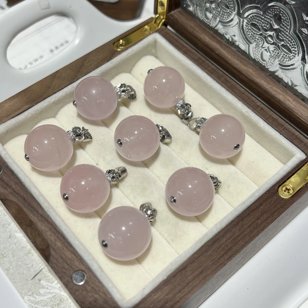 【月月家】K006天然水晶 原创粉水晶球吊坠 多样性发其一