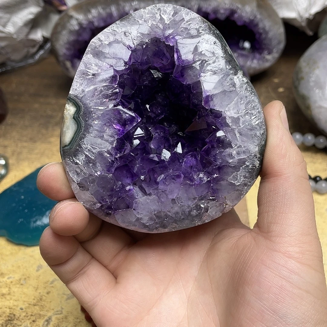 紫晶大型摆件（非配饰）未镶嵌
