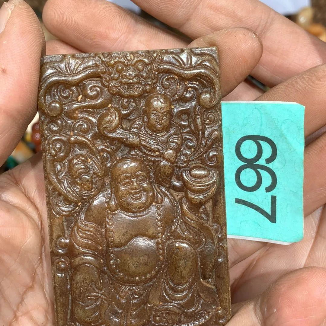 未镶嵌蛇纹石玉颈饰