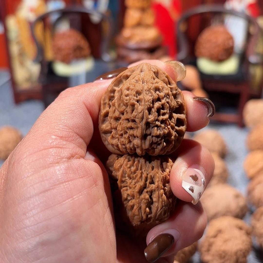 九***室核桃文玩核桃南疆石▶️