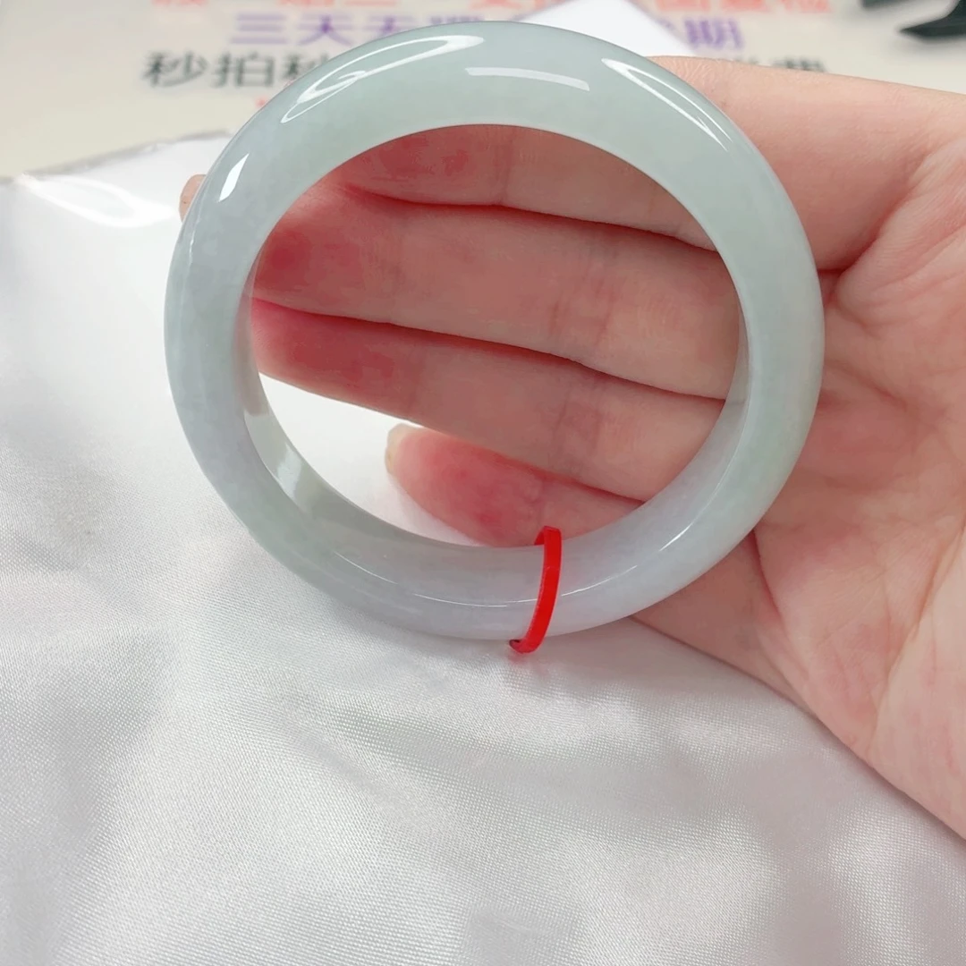 翡翠未镶嵌手镯53