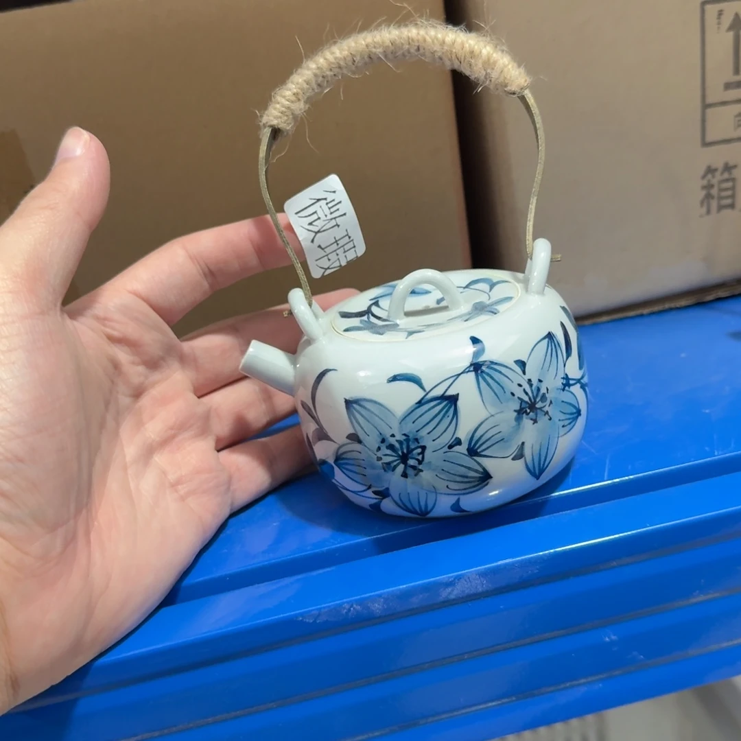 釉下手绘茶具微瑕