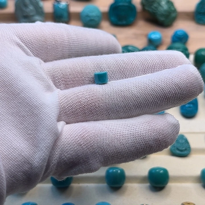 绿松石绿松石未镶嵌尹****?