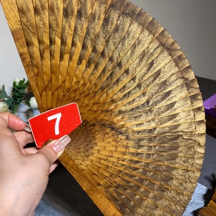 金丝楠贝**'金丝楠木扇子