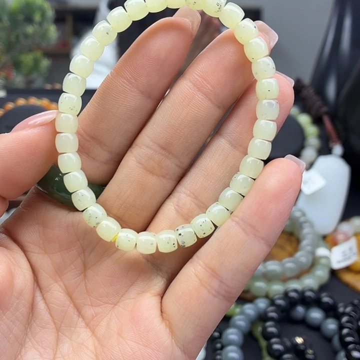 和田玉（糖玉）未镶嵌手串