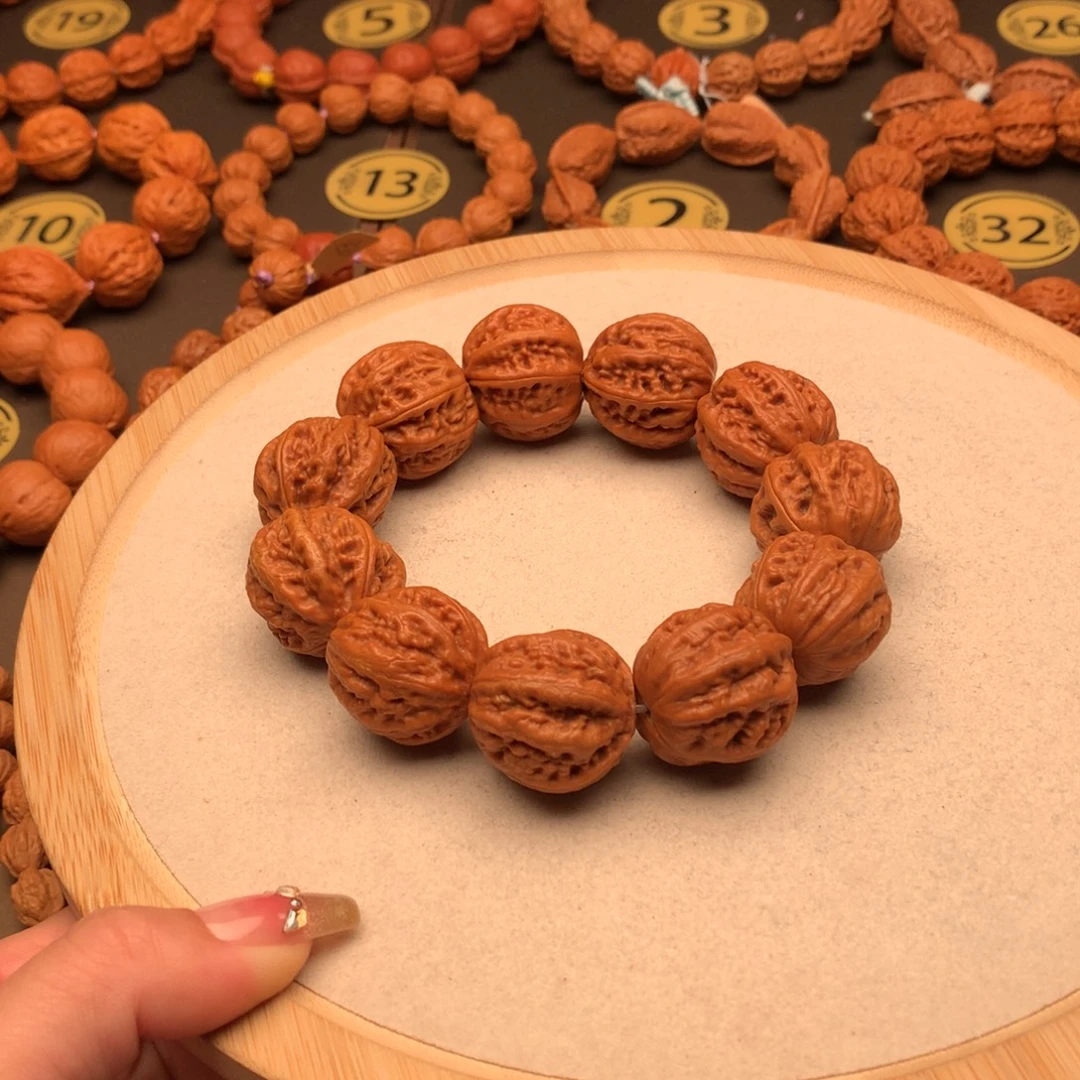 手串文玩核桃八棱