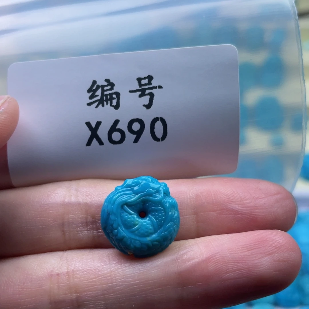 未镶嵌绿松石天然原矿绿松石雕件