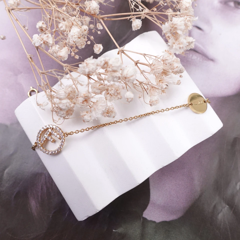 99新 FENDI/芬迪 T20194435