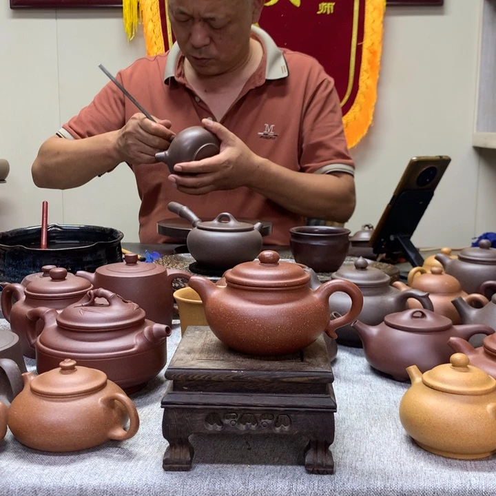 茶壶紫泥红降坡仿古170 C半手工制作
