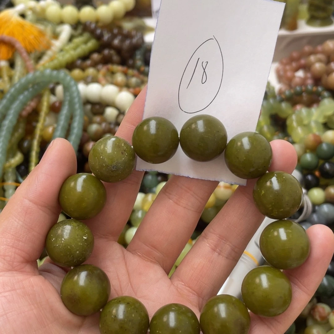 蛇纹石玉手链未镶嵌