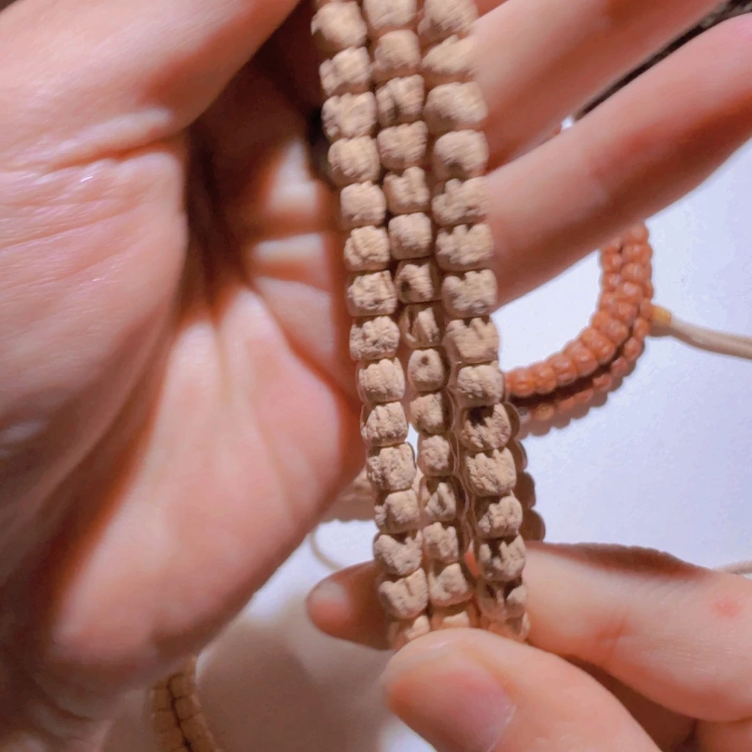 柏香籽/百香籽吊坠