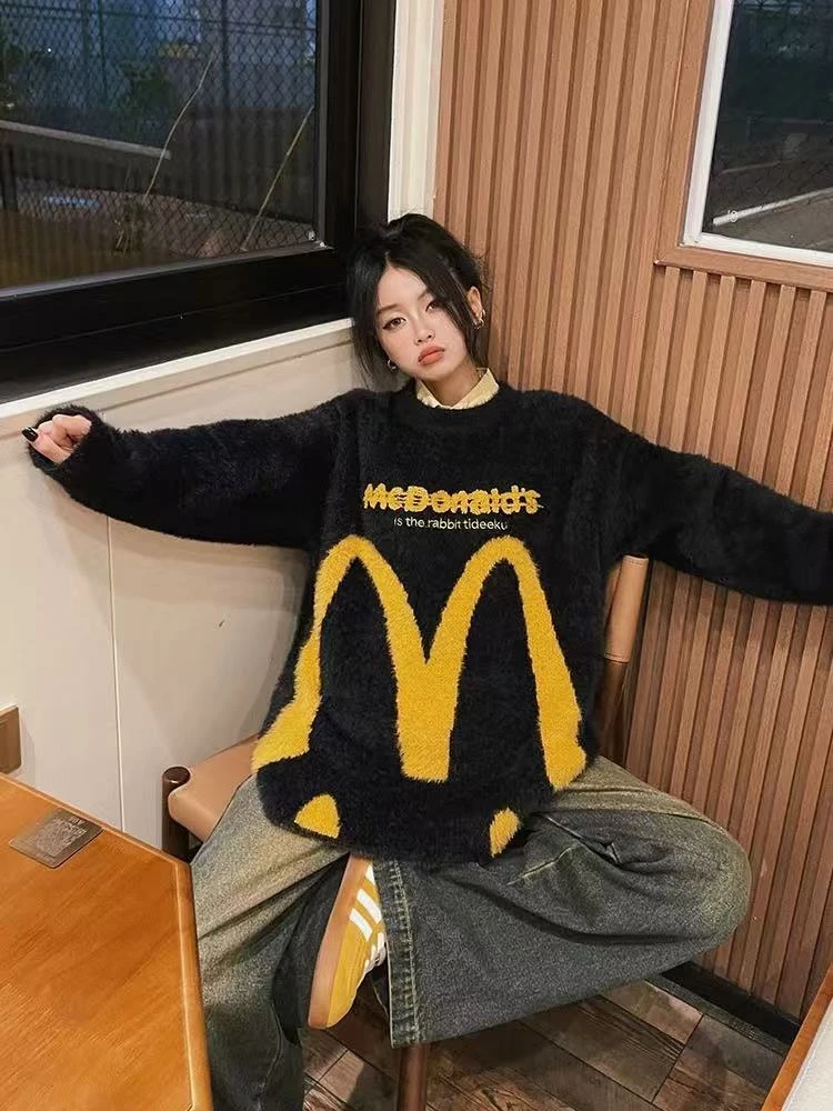 F9D三色“M字母”长袖毛衣