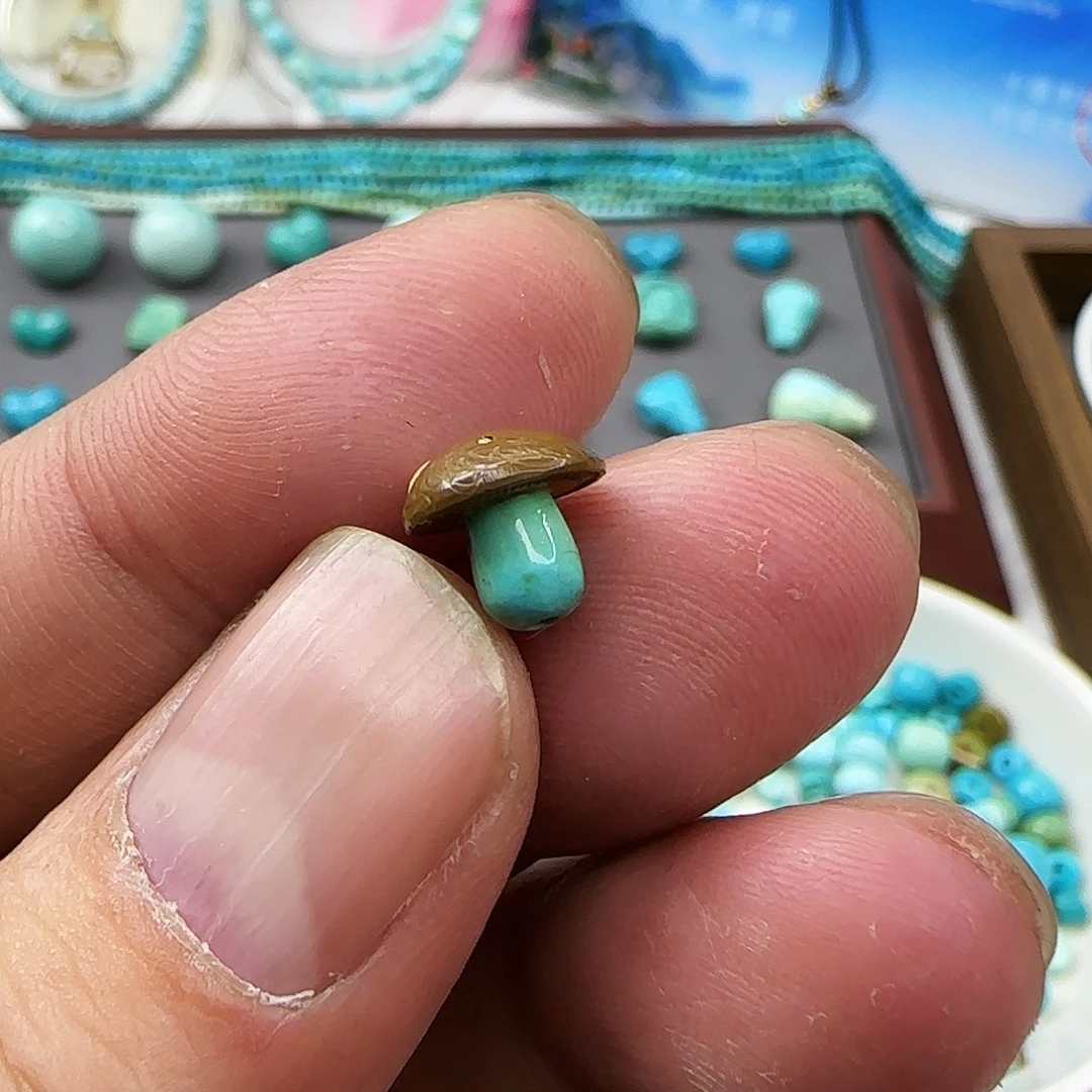 绿松石未镶嵌配饰