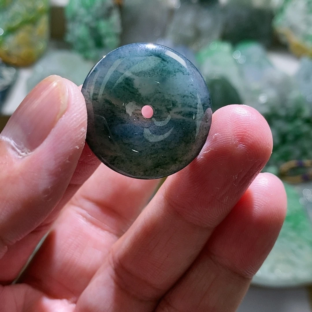 【闪购商品】翡翠颈饰未镶嵌1111111111111