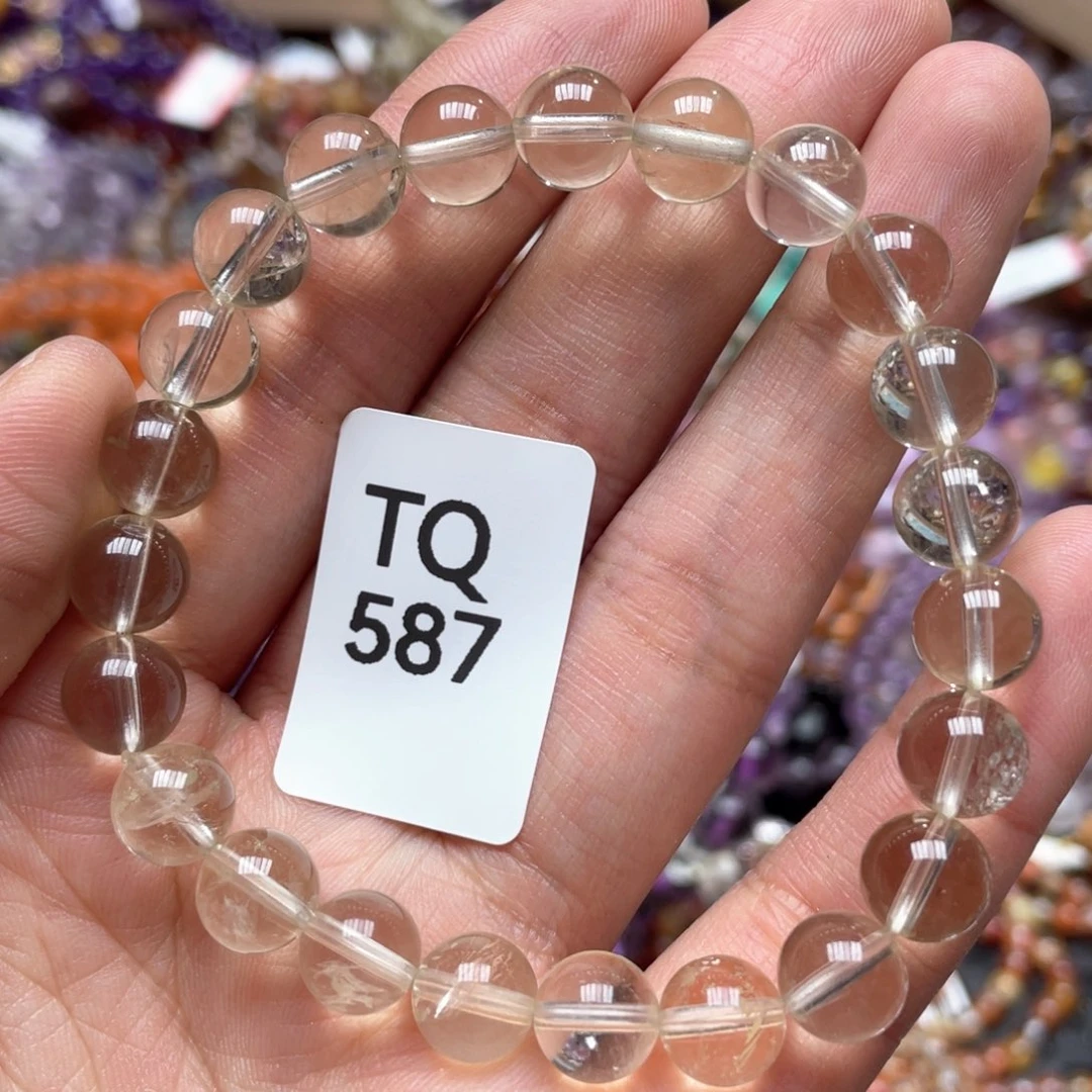 水晶多样性发一只未镶嵌