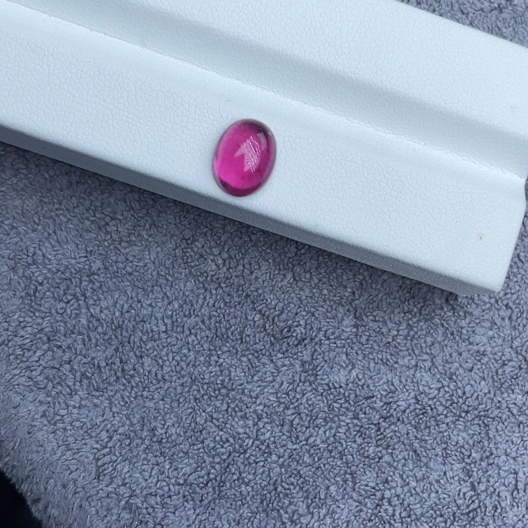 未镶嵌碧玺裸石素面2.98Ct卢比来