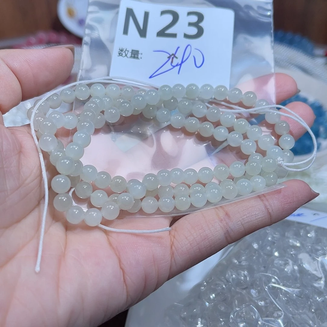 和田玉未镶嵌珠宝半成品图*妈N23。