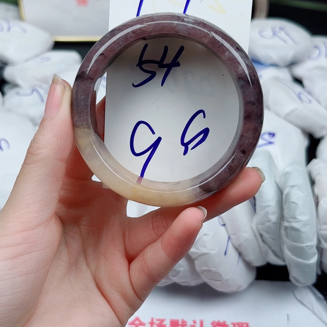 石英质玉未镶嵌手镯1.1