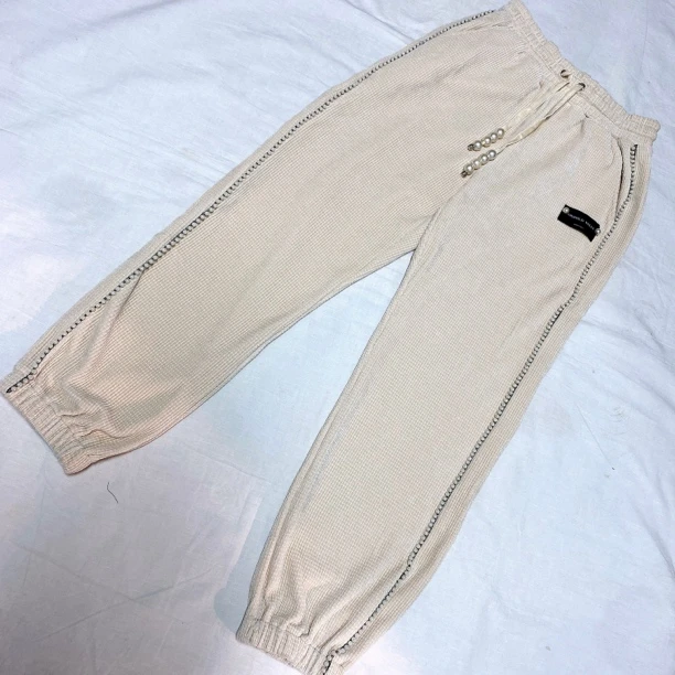 抽绳四颗大珍珠装饰洋气棉裤-果梓8051