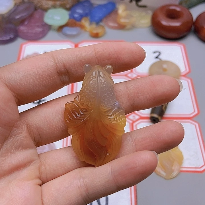 【闪购商品】玛瑙/玉髓未镶嵌珠宝半成品阿*
