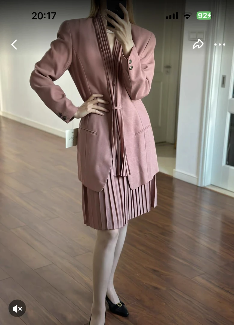 中古粉色连衣裙套装