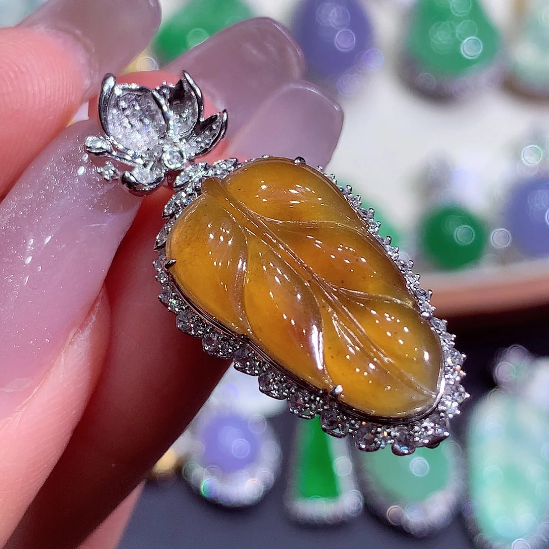 翡翠18K金镶嵌吊坠(不含链)