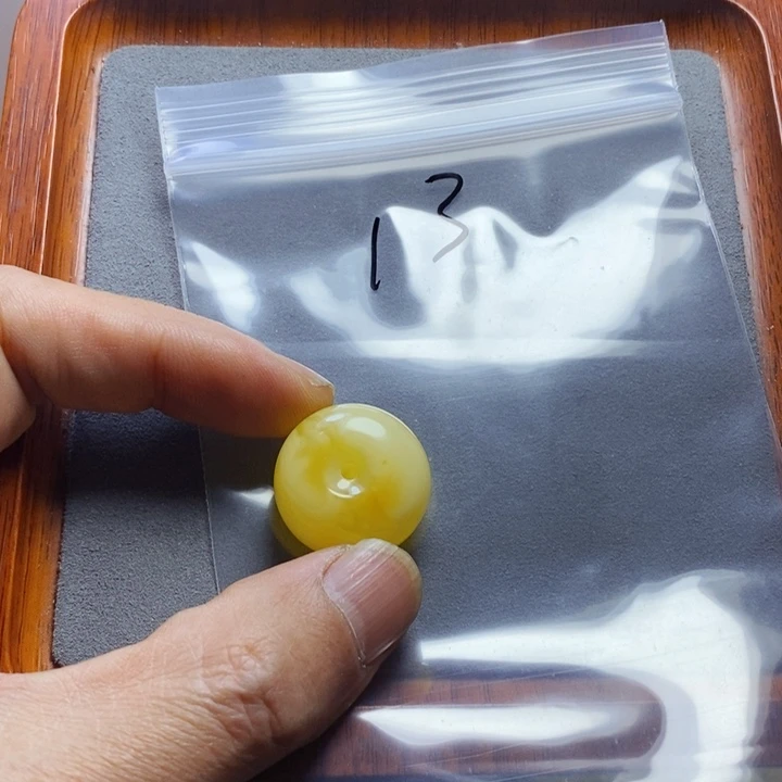 蜜蜡裸石未镶嵌天然蜜蜡白花23.5 老型