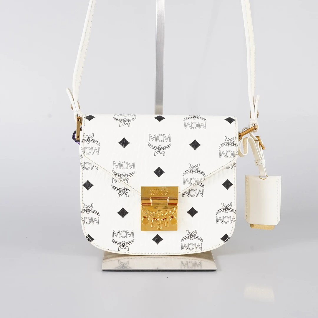 95新 MCM 【MCM专属】白色马鞍包小号/BG22007421