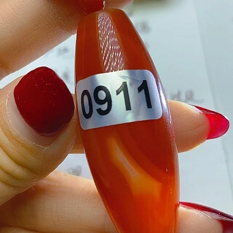 未镶嵌颈饰玛瑙/玉髓雯*