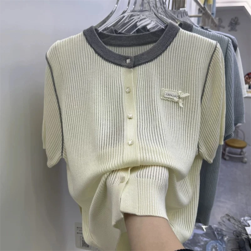 短袖拼色夏季圆领薄款女毛针织衫时尚休闲开衫拼色四叶草扣