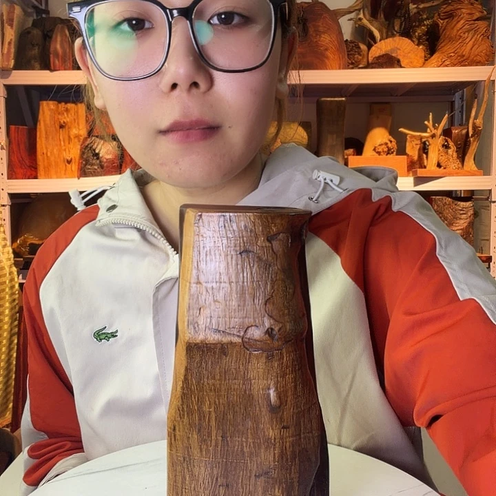 紫檀木类端景台最****人