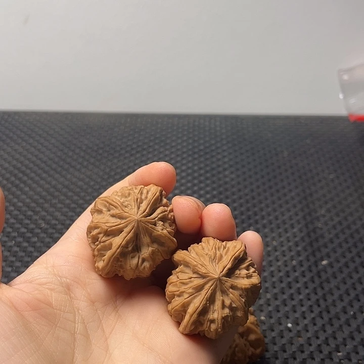 文玩核桃把件39四棱