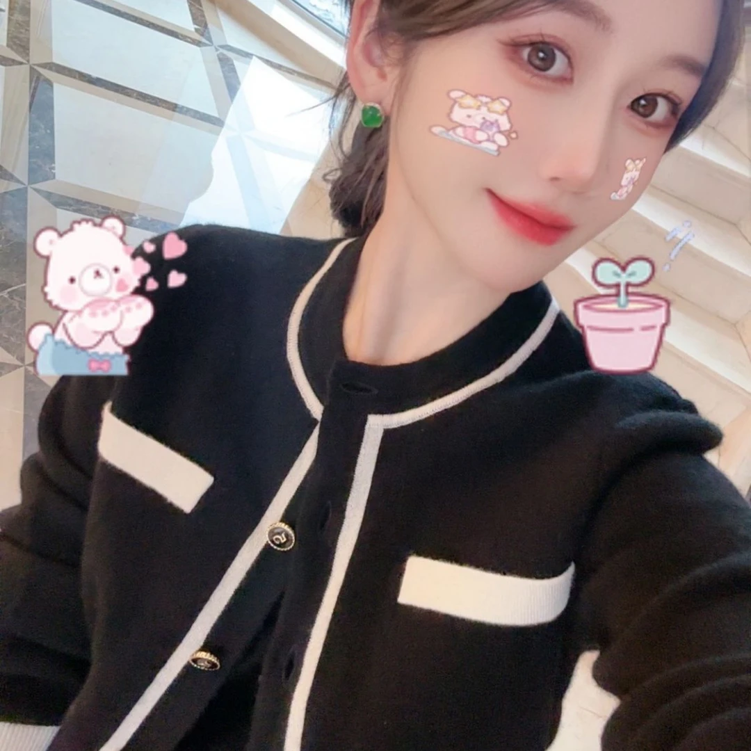 syna经典百搭撞色小香风羊绒开衫