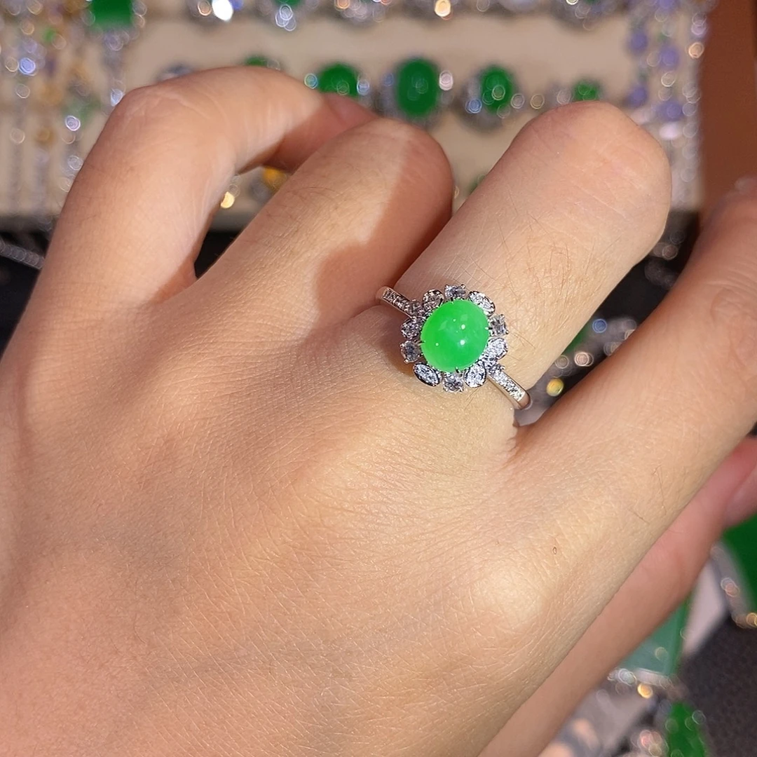 翡翠18K金镶嵌吊坠(不含链)蛋面戒指