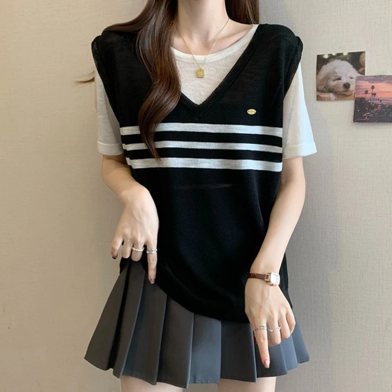 大码假两件条纹短袖针织衫女夏薄款胖MM宽松显瘦百搭洋气冰丝上衣
