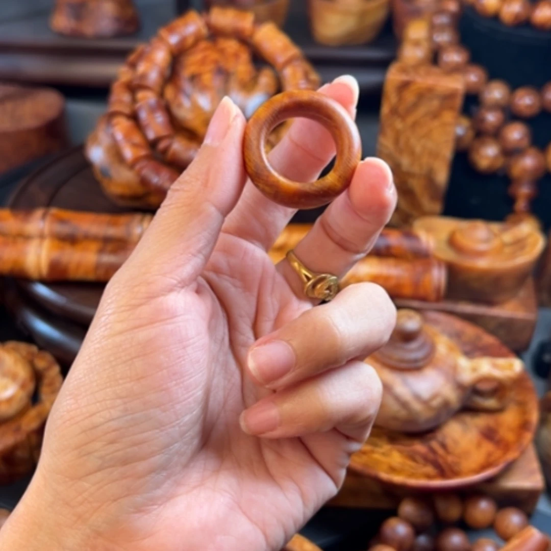 【闪购商品】松木（琥珀木）把件