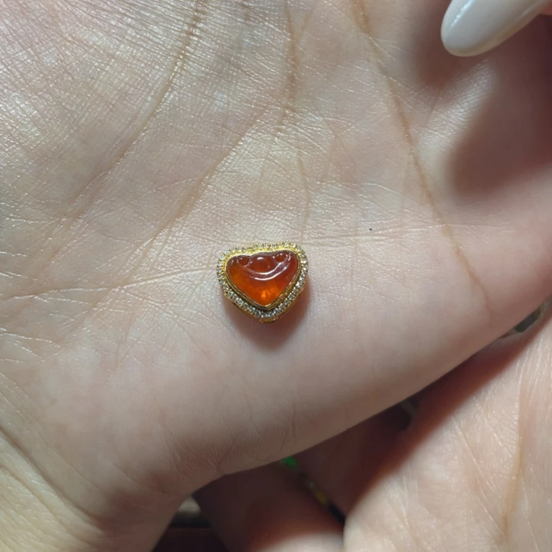 【闪购商品】颈饰18K金镶嵌翡翠
