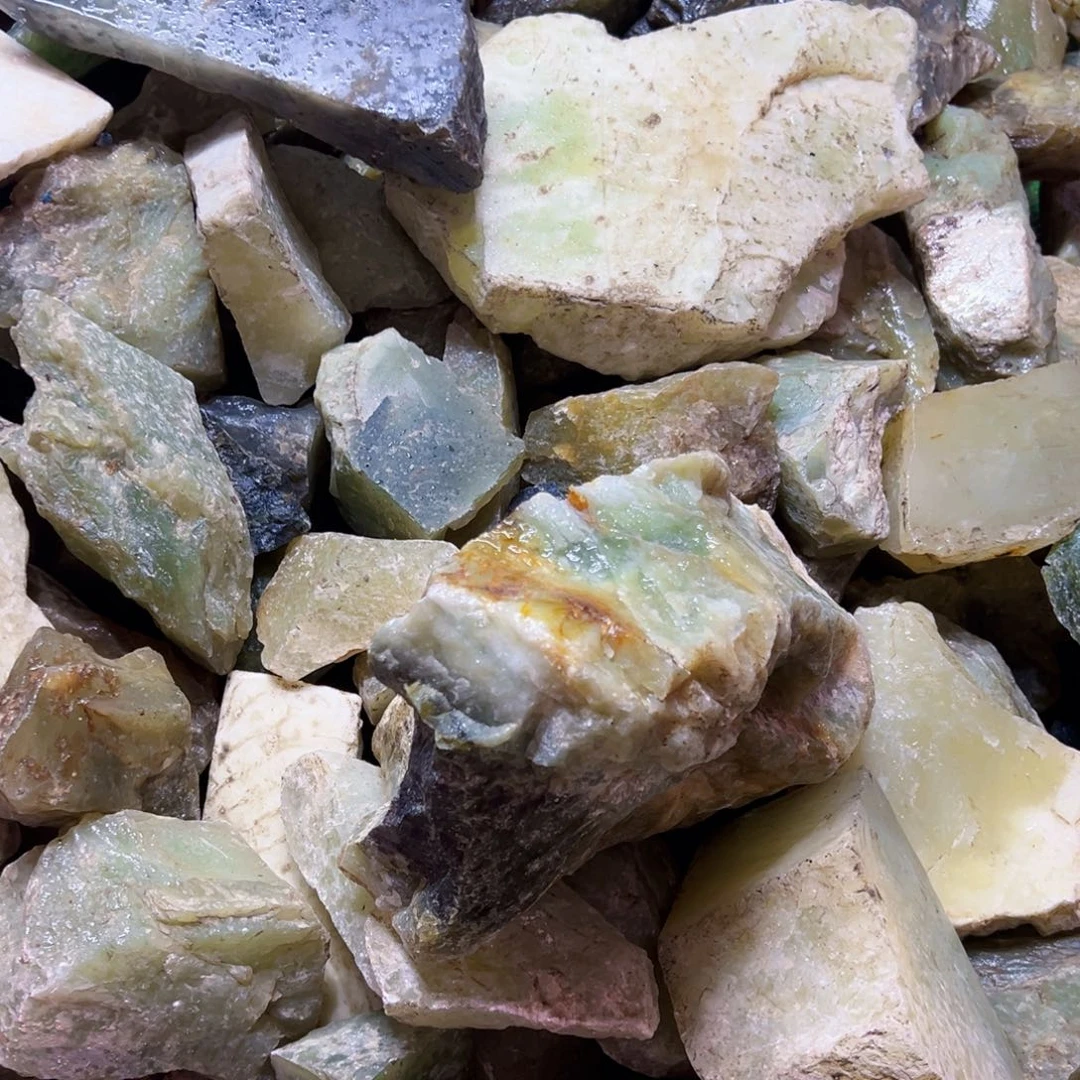 蛇纹石玉合金随机发货岫玉料子