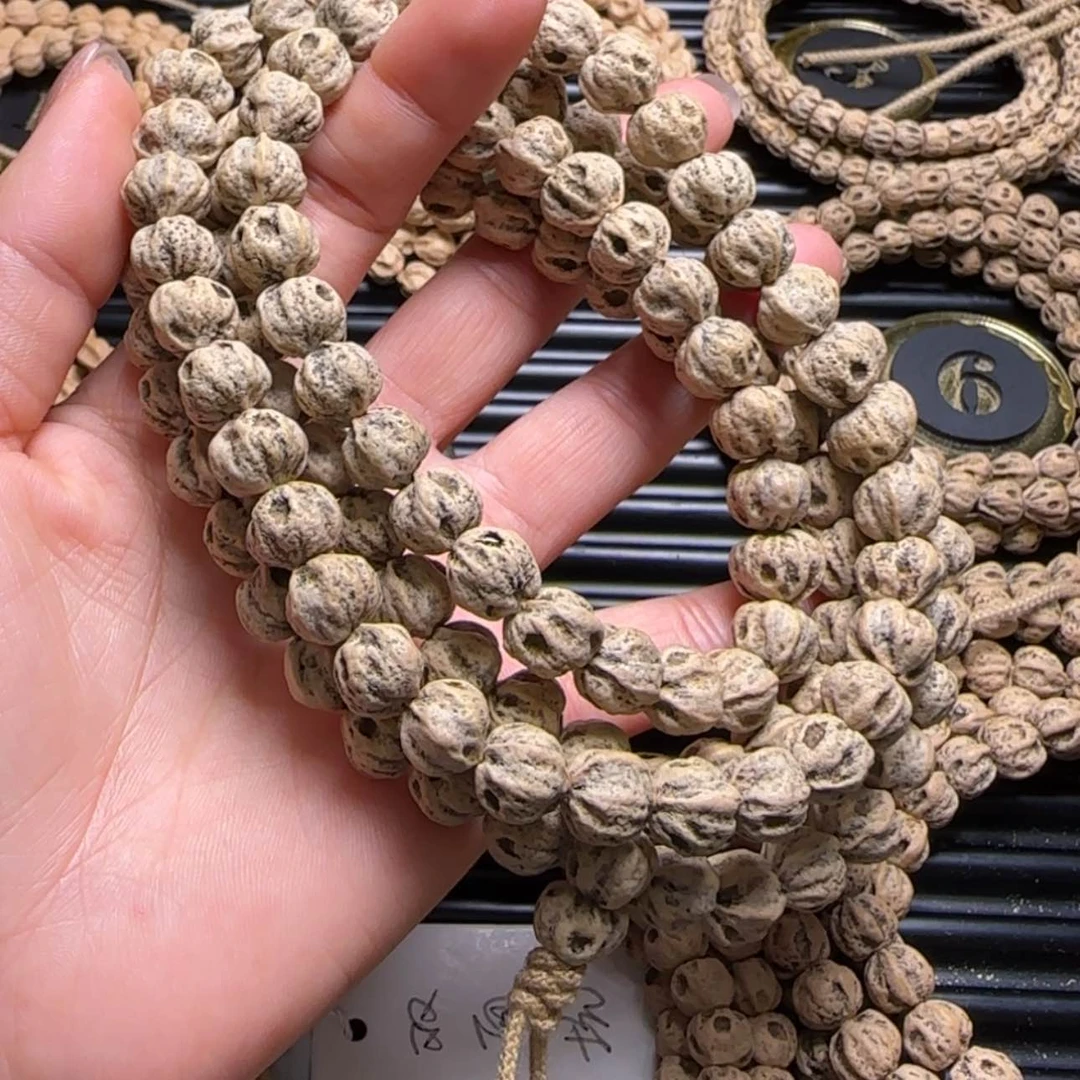 【闪购商品】柏香籽/百香籽吊坠九*九