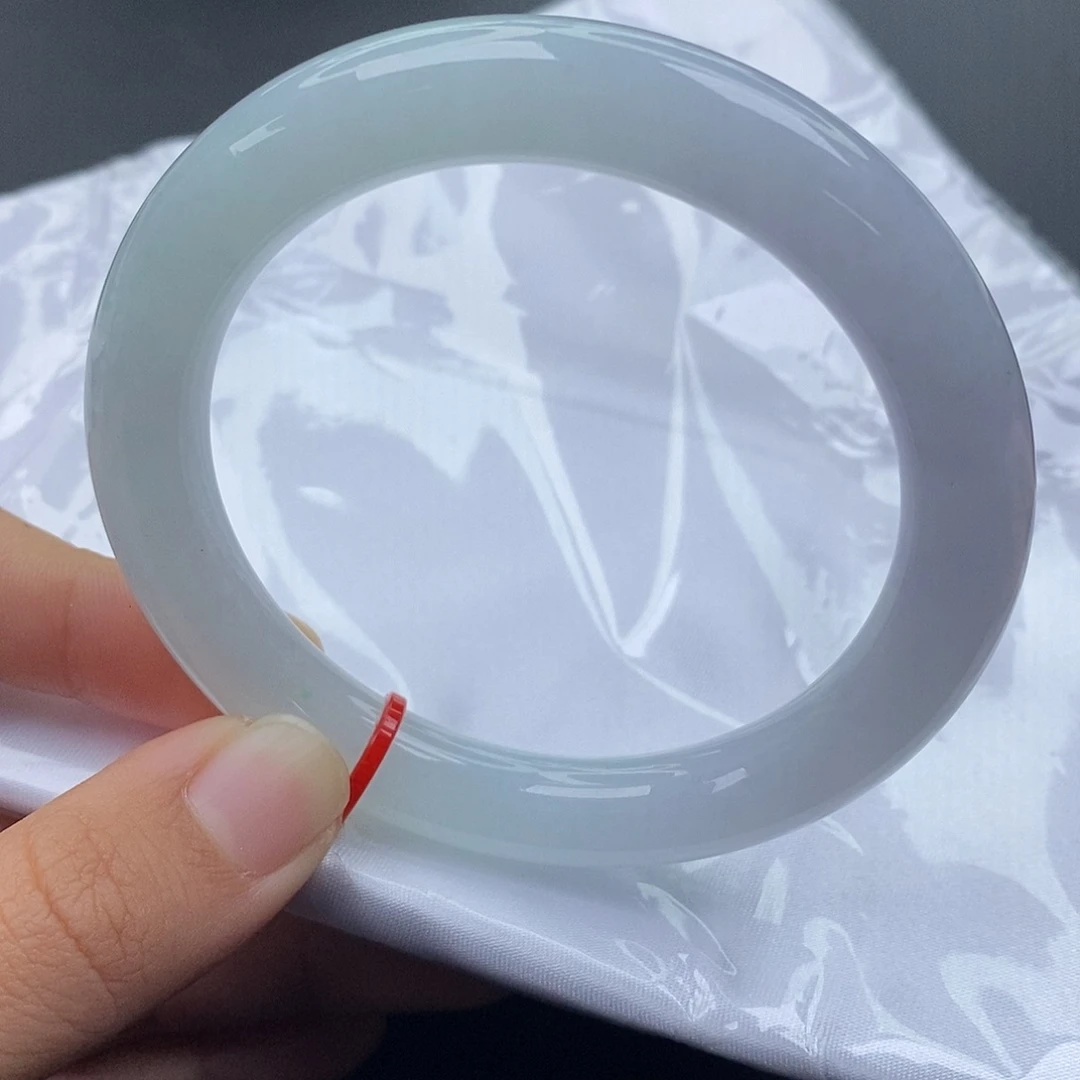 翡翠未镶嵌手镯（圆镯）57圈