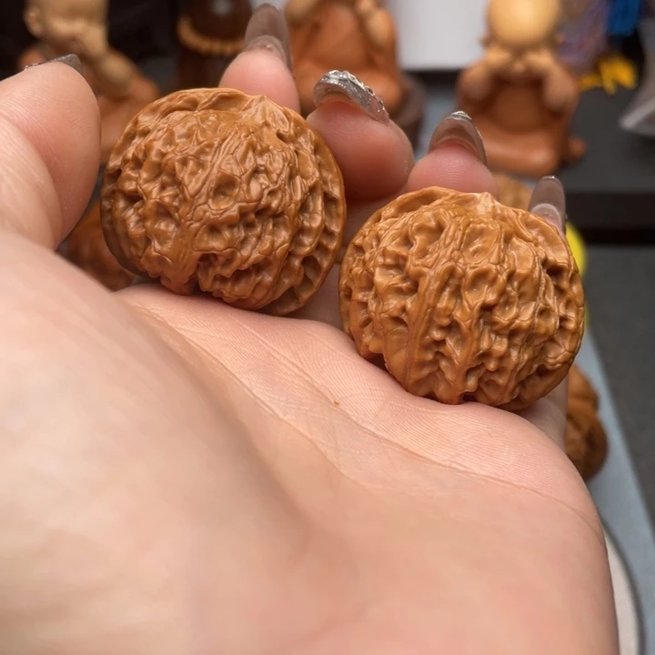 文玩核桃吊坠挺*苹果园37全品